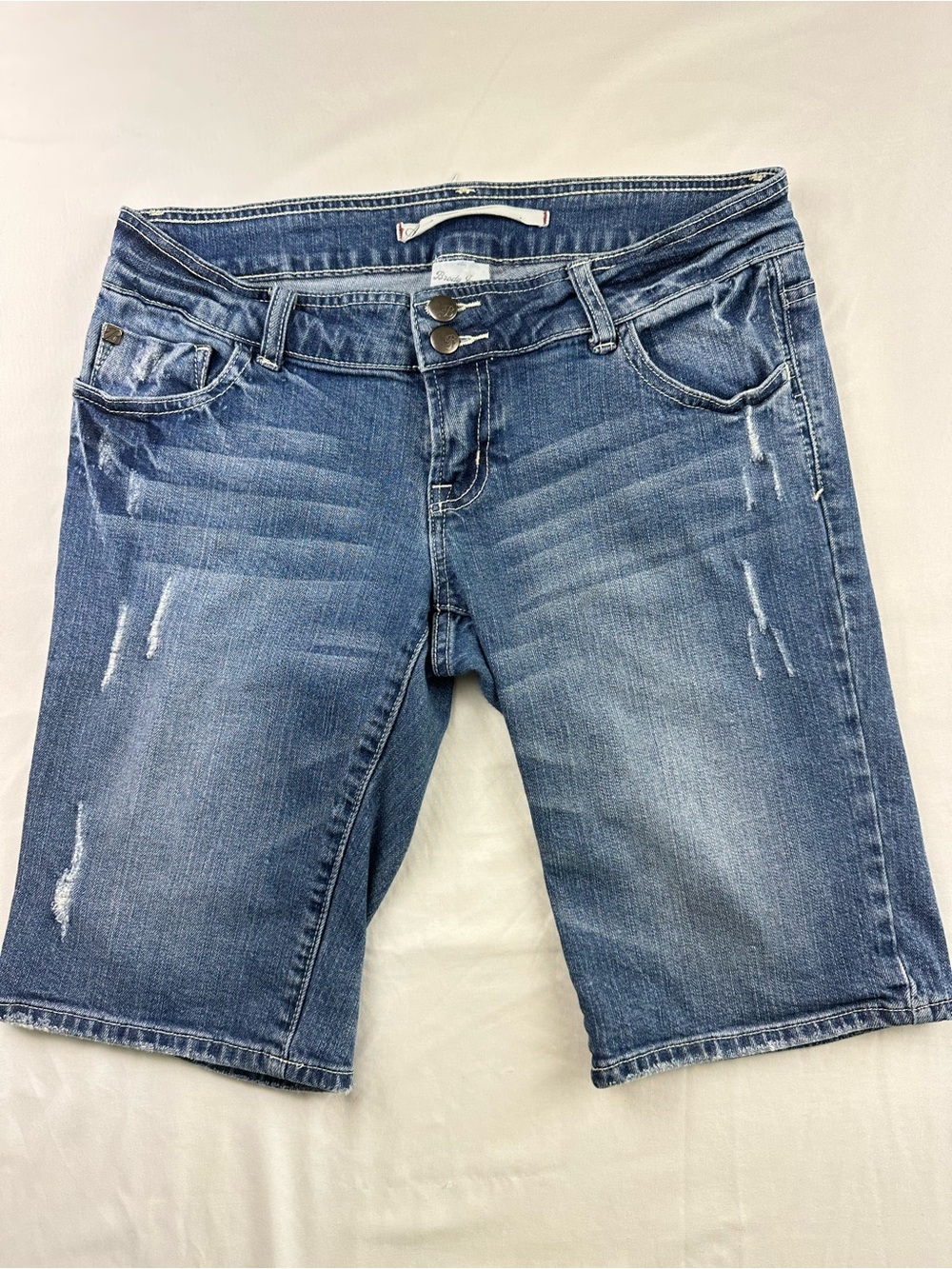 Y2K Brody Low Rise Denim Bermuda Shorts Distressed Vintage Medium Wash Jean 30